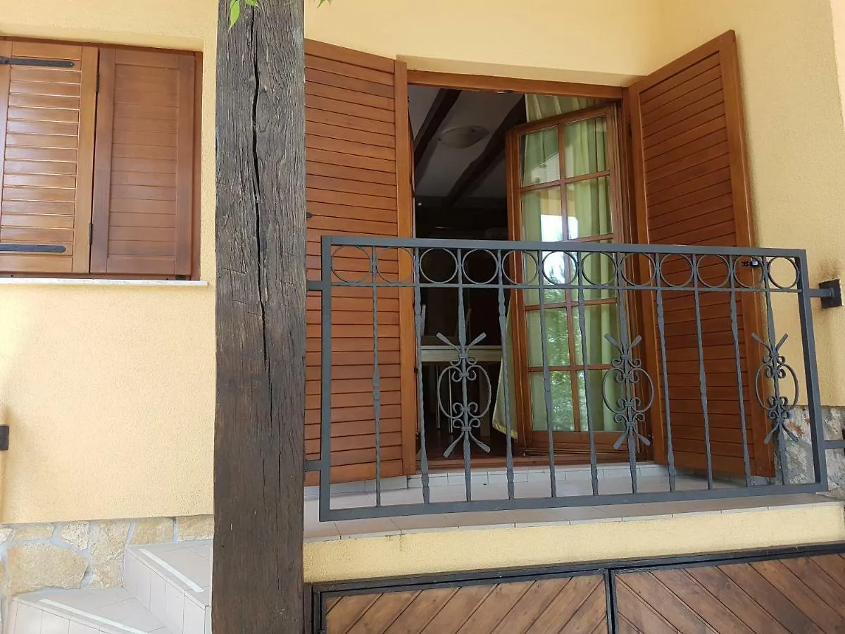 Villa Steffany Apartments Kolan